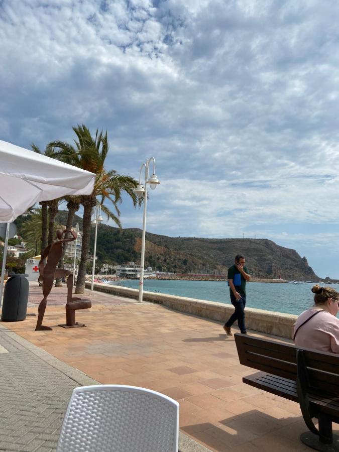 Javea Au Port Vue Mer Devant La Plage Grand Appartement Terrasse Clim Et Wifi Jávea Exterior foto